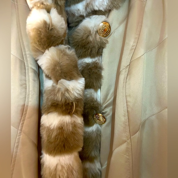 DENNIS BASSO. Women’s Reversible Faux Fur Jacket. Size Small (Medium) - Picture 3 of 15